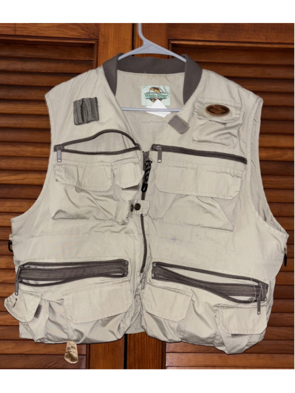 White River Fly Shop Fly Fishing Vest Adult XL RN# 91656